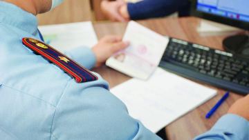 В Шымкенте мужчина облил бывшую супругу кислотой