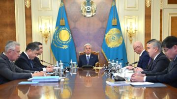 Президент провел совещание по вопросам бюджетного планирования