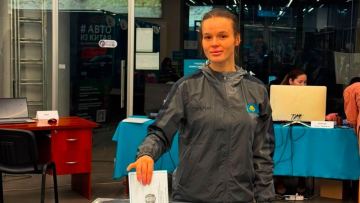 Спортсменка Галина Дуванова приняла участие в голосовании