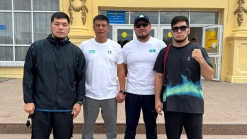 Нурбек и Айбек Оралбай, находящиеся на учебно-тренировочных сборах, проголосовали на выборах в Курултай