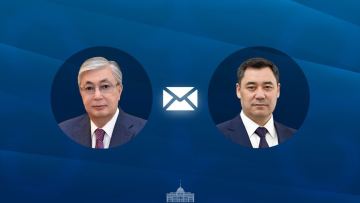 Касым-Жомарт Токаев поздравил Садыра Жапарова с Днем Независимости Кыргызстана
