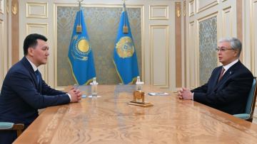 Глава государства принял Вице-Президента Ерлана Карина