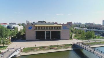 Студенческая пора