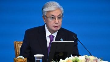 Президент обратился к писателям