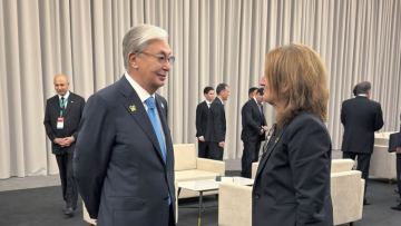 Глава государства провел ряд встреч в рамках Саммита по вопросам биоразнообразия