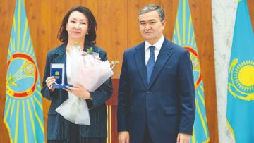 Поздравляем коллег!
