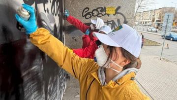 Столичная молодежь закрасила нарко-граффити в районе «Сарыарка»