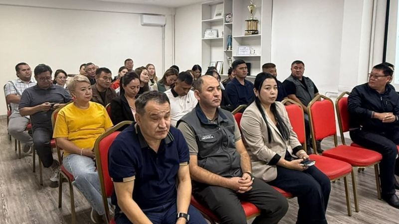 Прокуратура Астаны проводит встречи с трудовыми коллективами по профилактике правонарушений