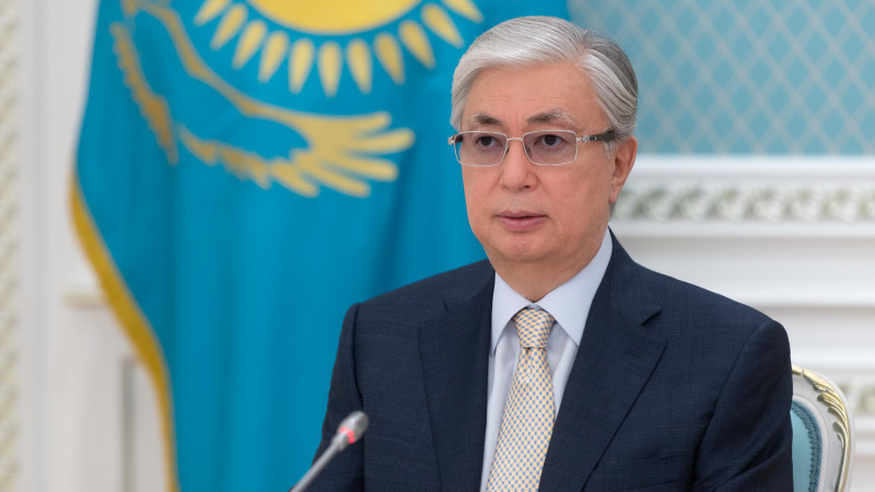 За строкой послания