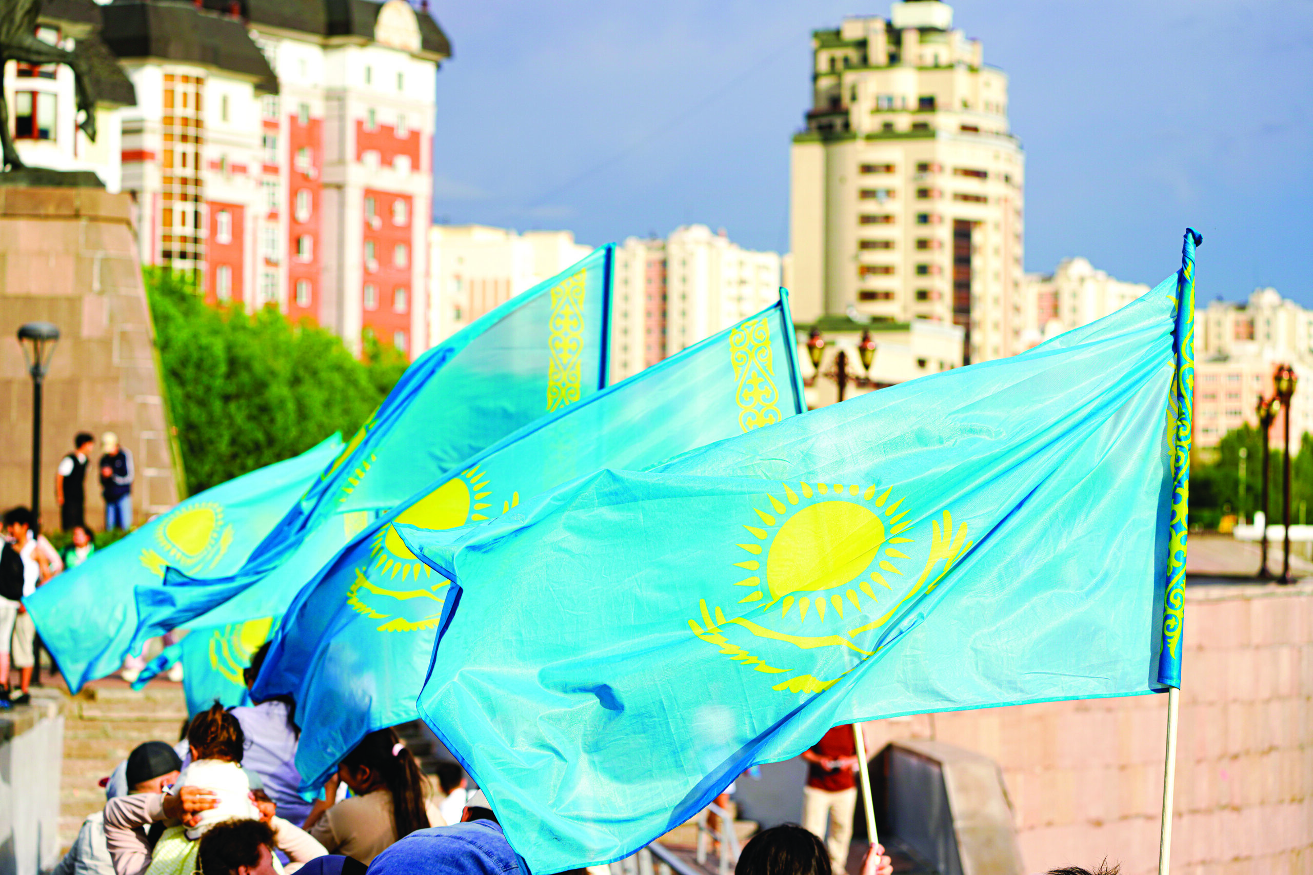 Поздравляем с Днем Республики!