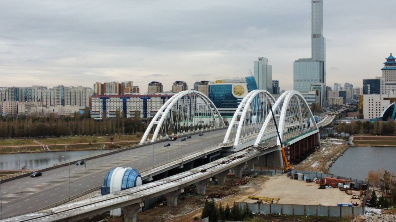Завершено строительство моста через Есиль для LRT