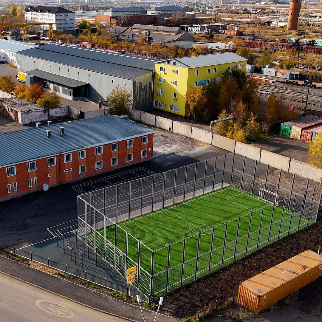 В жилом массиве «Өндіріс» открылась новая спортивная площадка