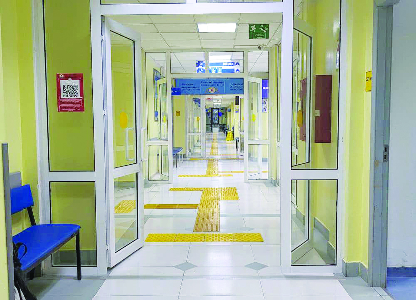 Облицовочный материал упал на голову 3-летнего ребенка в Карагандинской области
