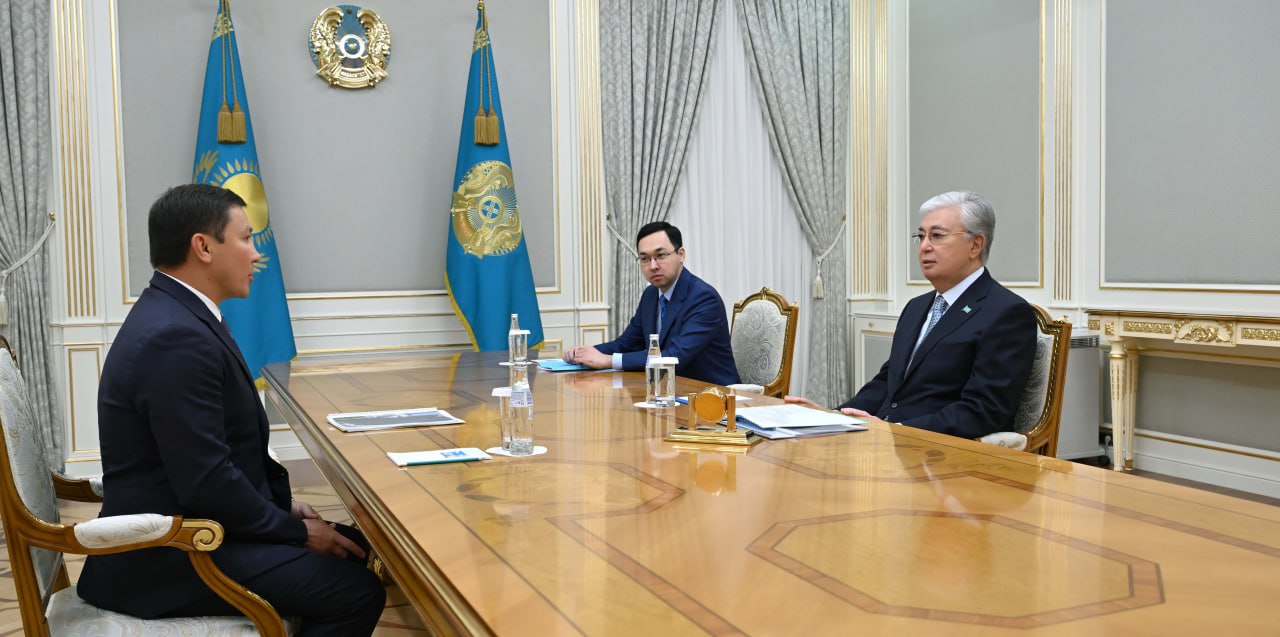Глава государства принял Геннадия Головкина