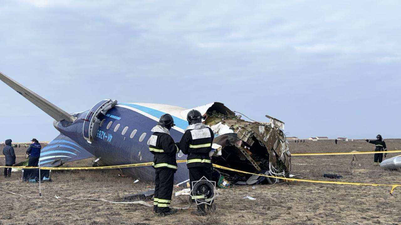Авиакатастрофа в Актау: опубликован список пострадавших
