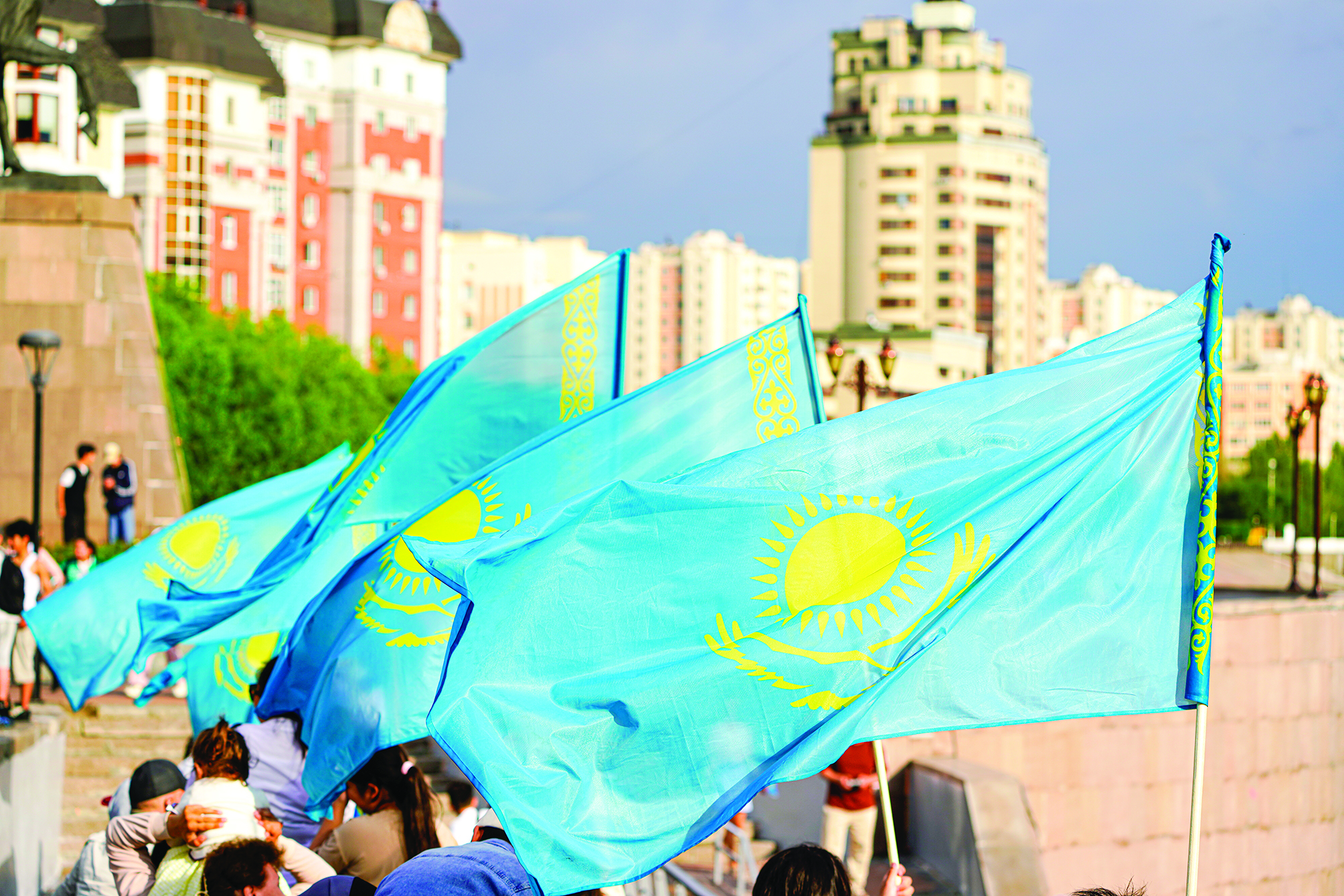 Я говорю по-казахски