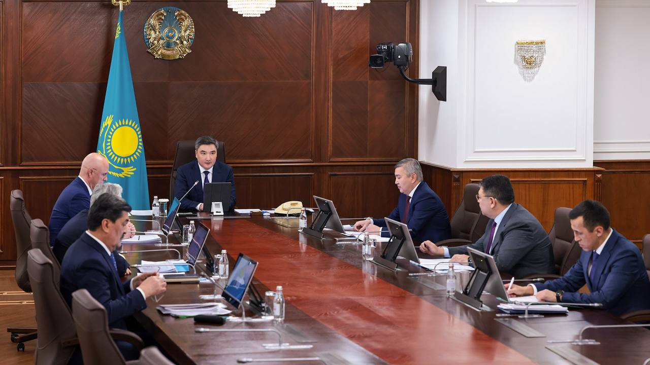 Более 70% роста экономики Казахстана обеспечил несырьевой сектор