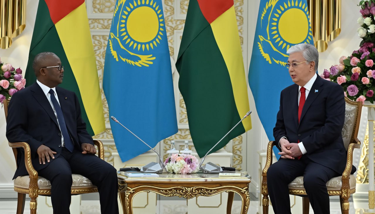 Президенты Казахстана и Гвинея-Бисау провели переговоры