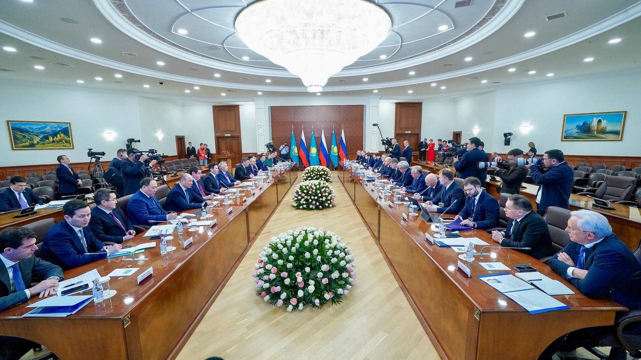 Председатель правительства РФ Михаил Мишустин прибыл в Астану