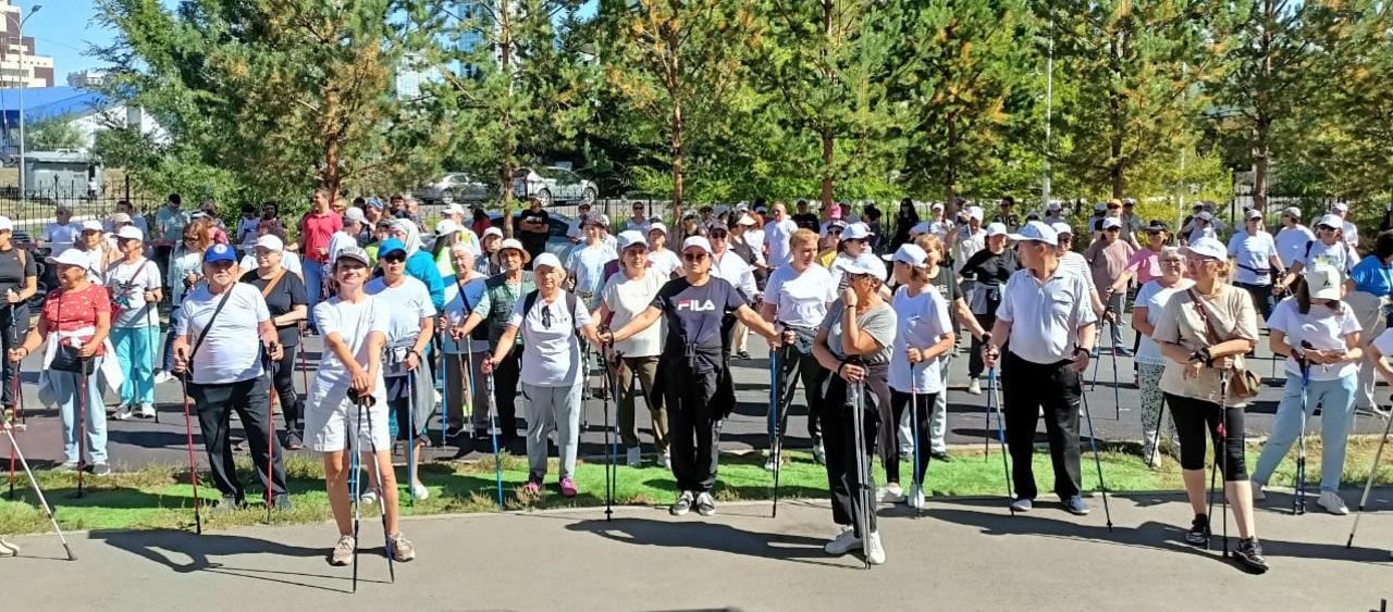 Бесплатные тренировки по скандинавской ходьбе начались в столице