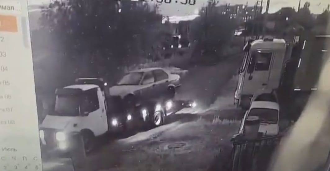 Житель столицы похитил иномарку с помощью эвакуатора