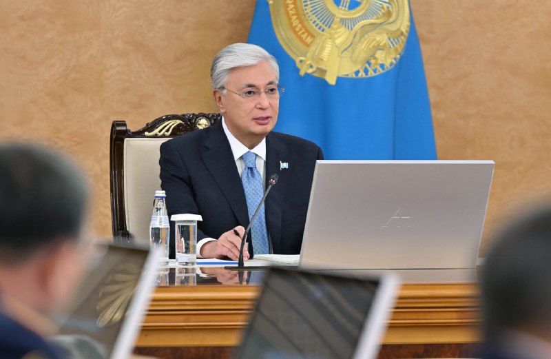 Президент поручил освободить госслужащих от работы, с которой может справиться ИИ