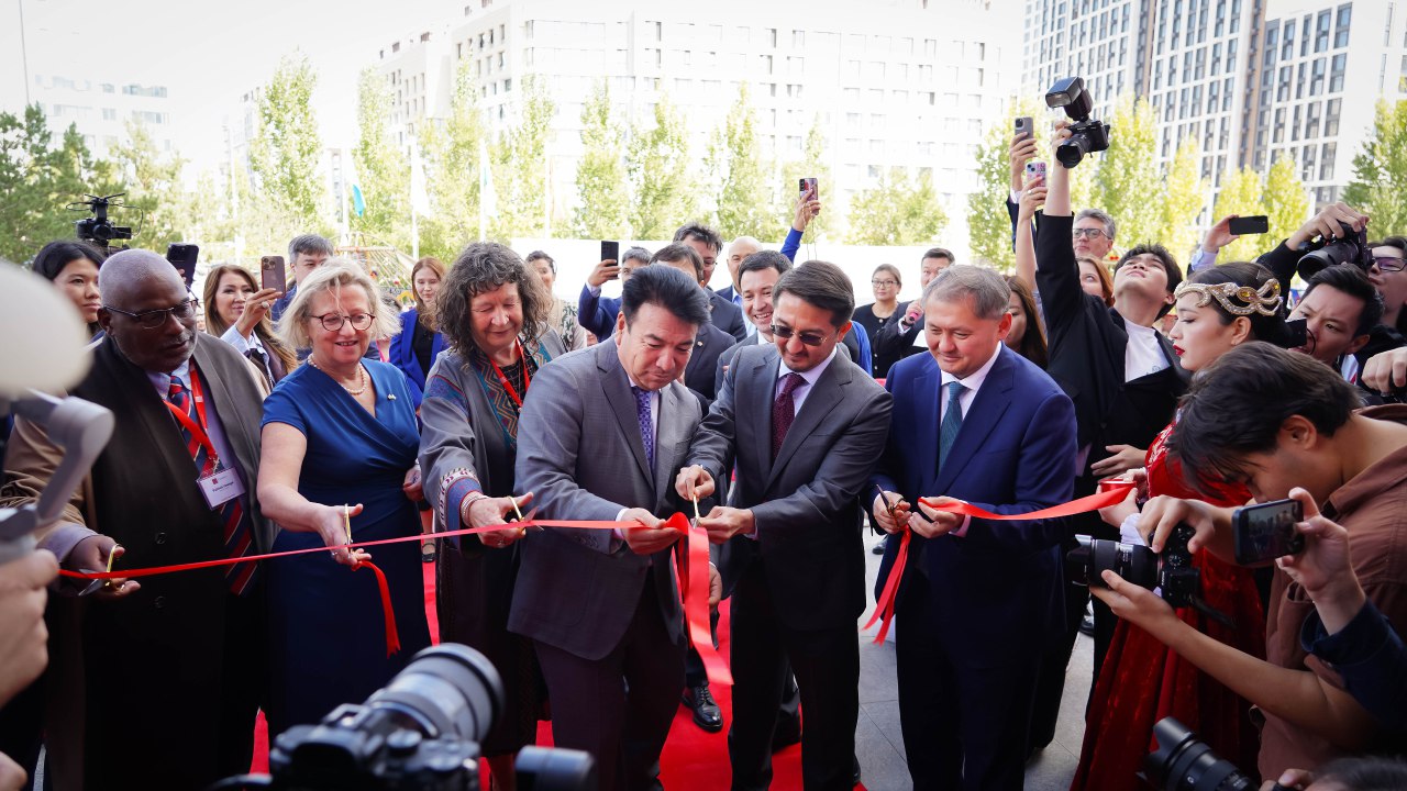 Cardiff University Kazakhstan официально открыли в Астане