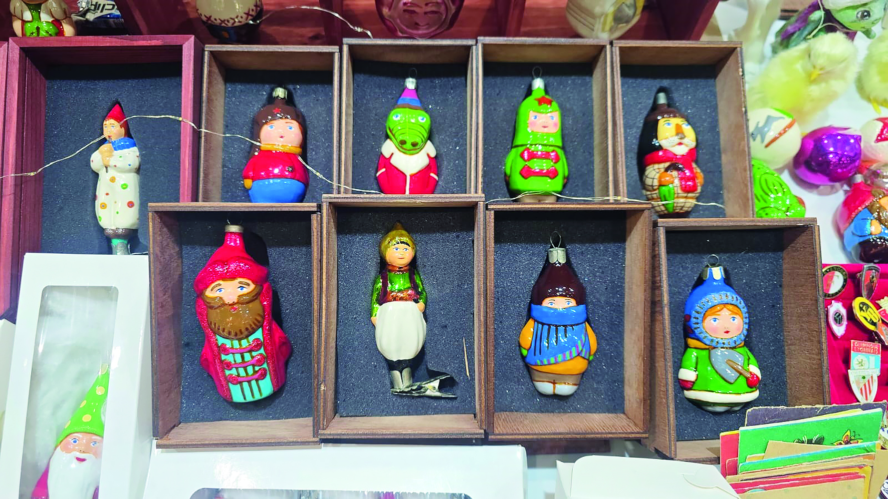 Казахские мотивы в новогодних игрушках