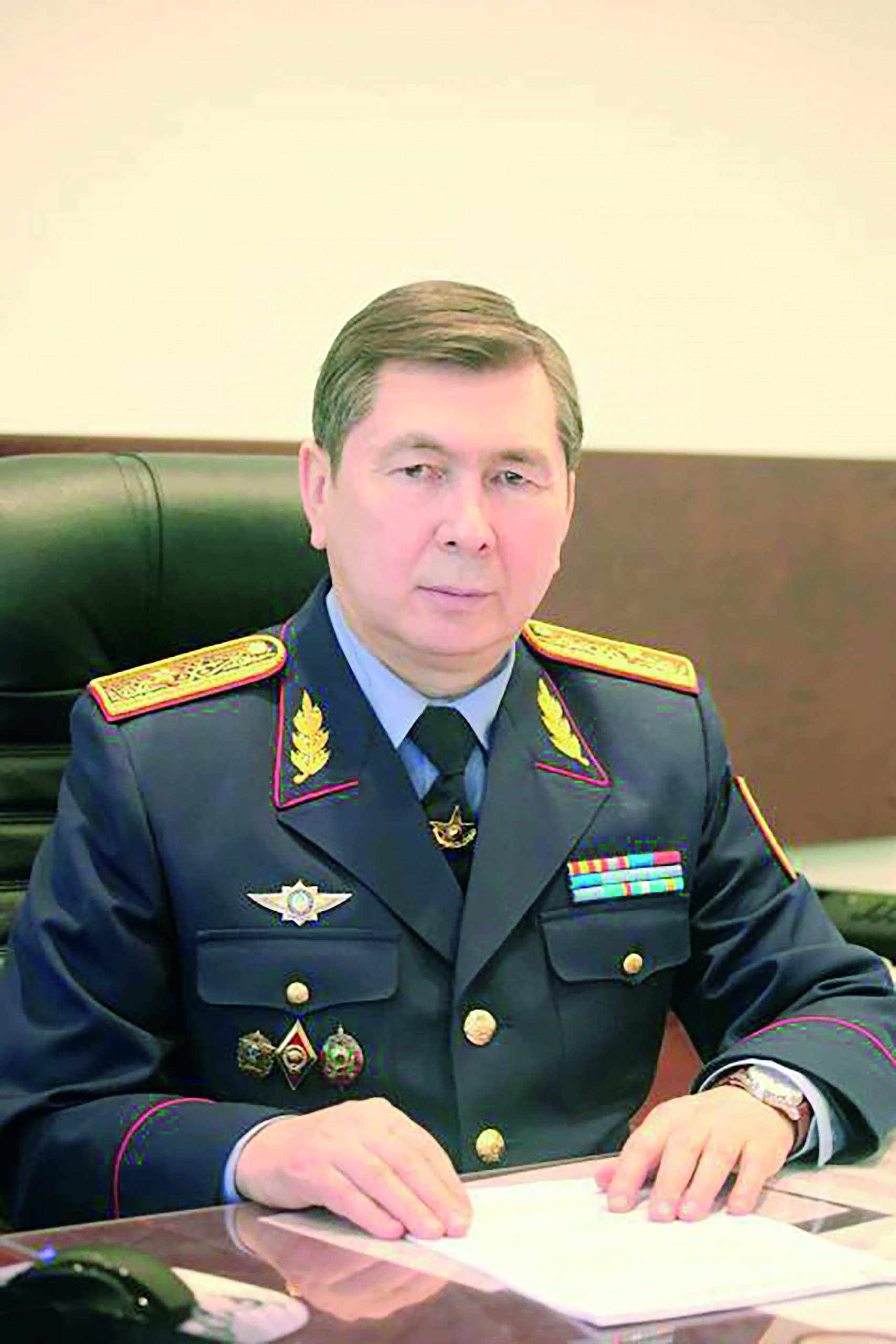 Служить с честью