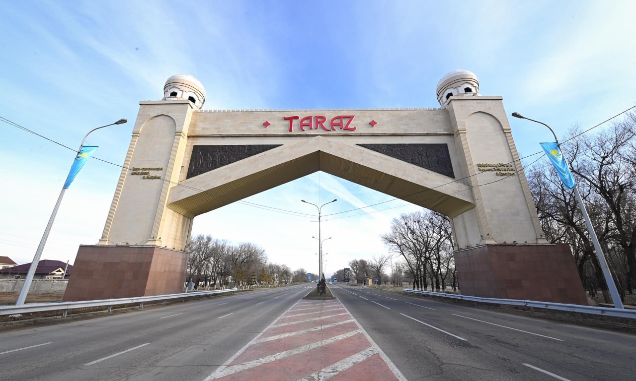 Глава государства прибыл с рабочей поездкой в Жамбылскую область