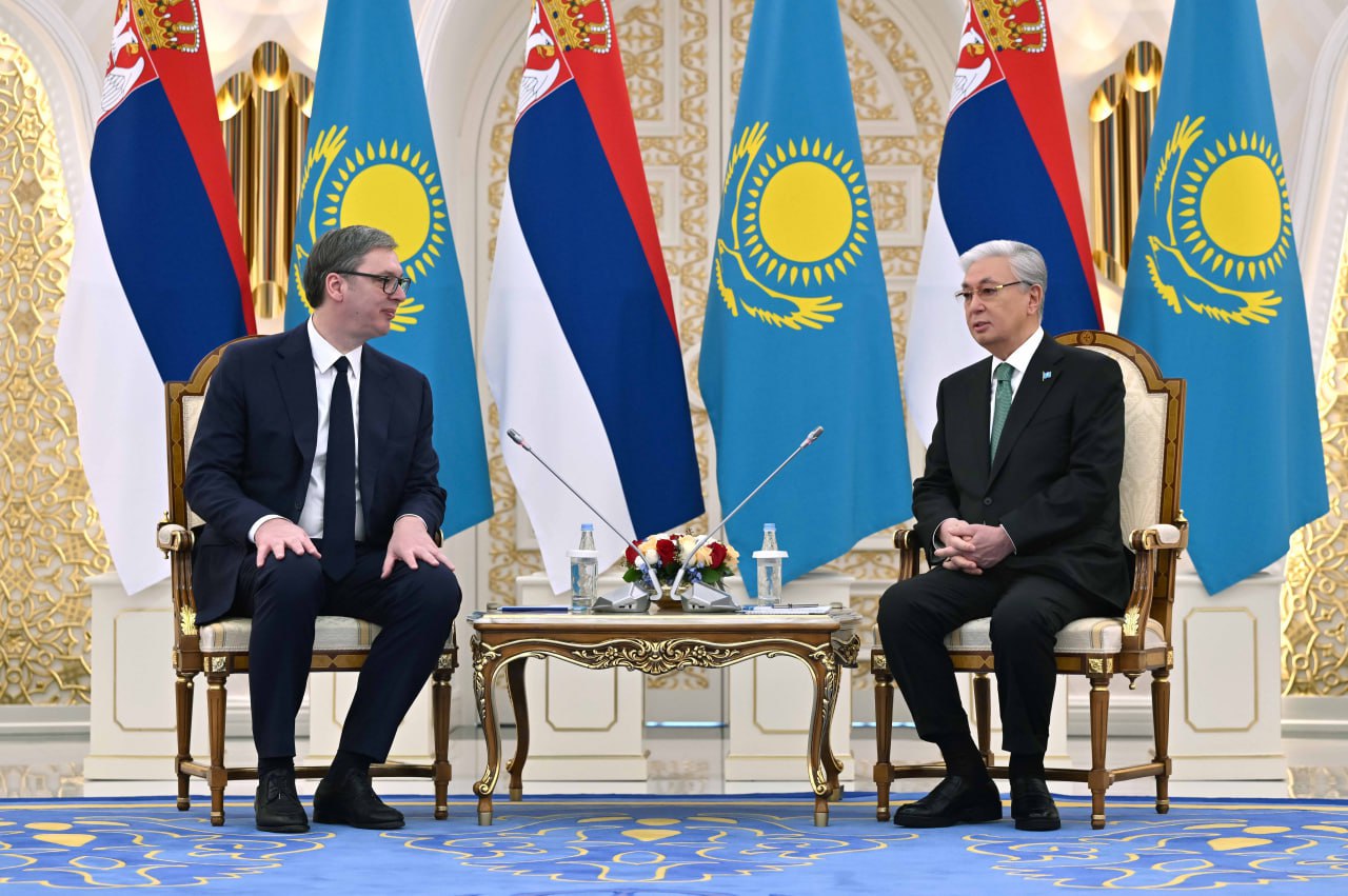 Президенты Казахстана и Сербии провели переговоры в узком составе