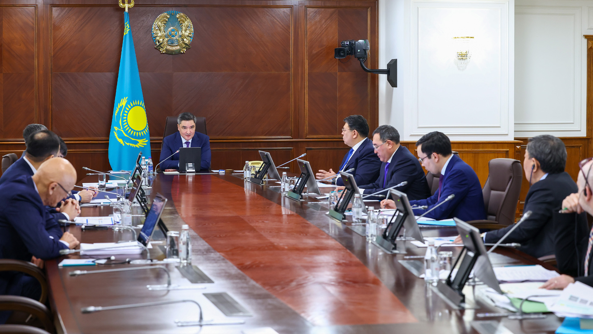 Премьер-министр провел заседание Совета по развитию Alatau City