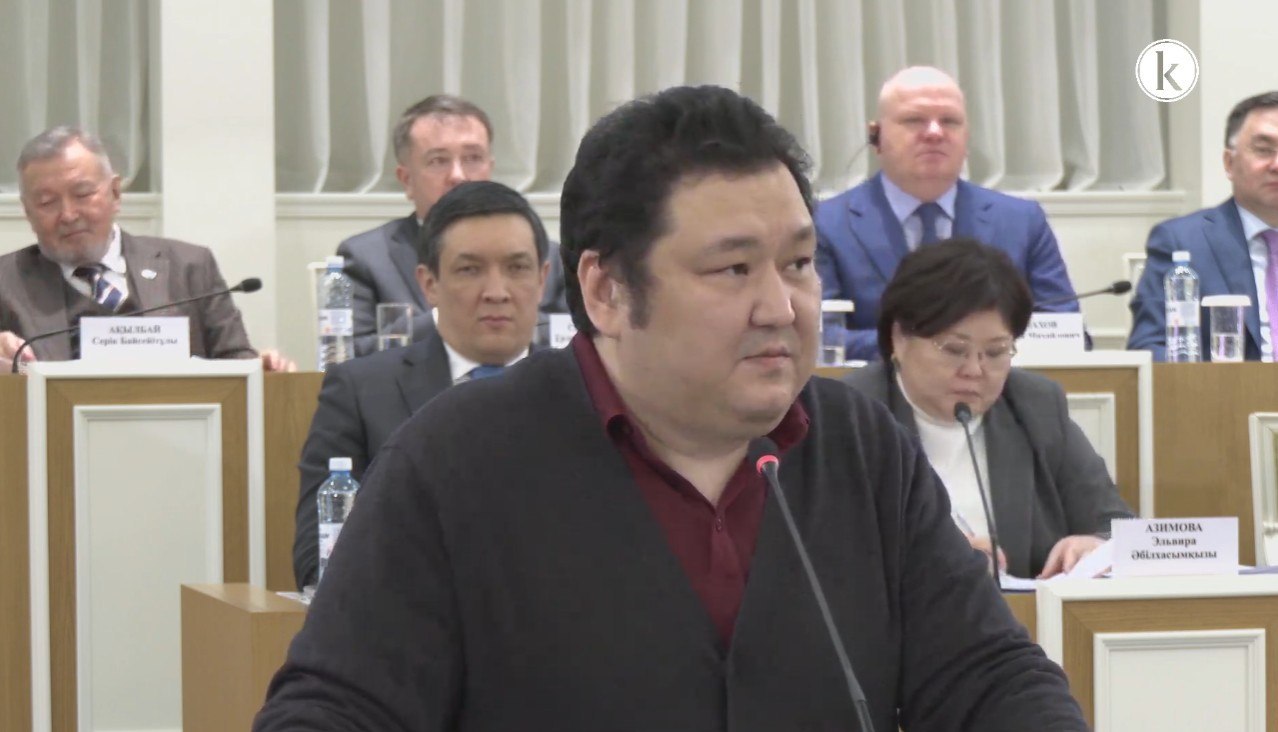 Проект новой Конституции готов для вынесения на всенародное голосование – политолог  Марат Шибутов