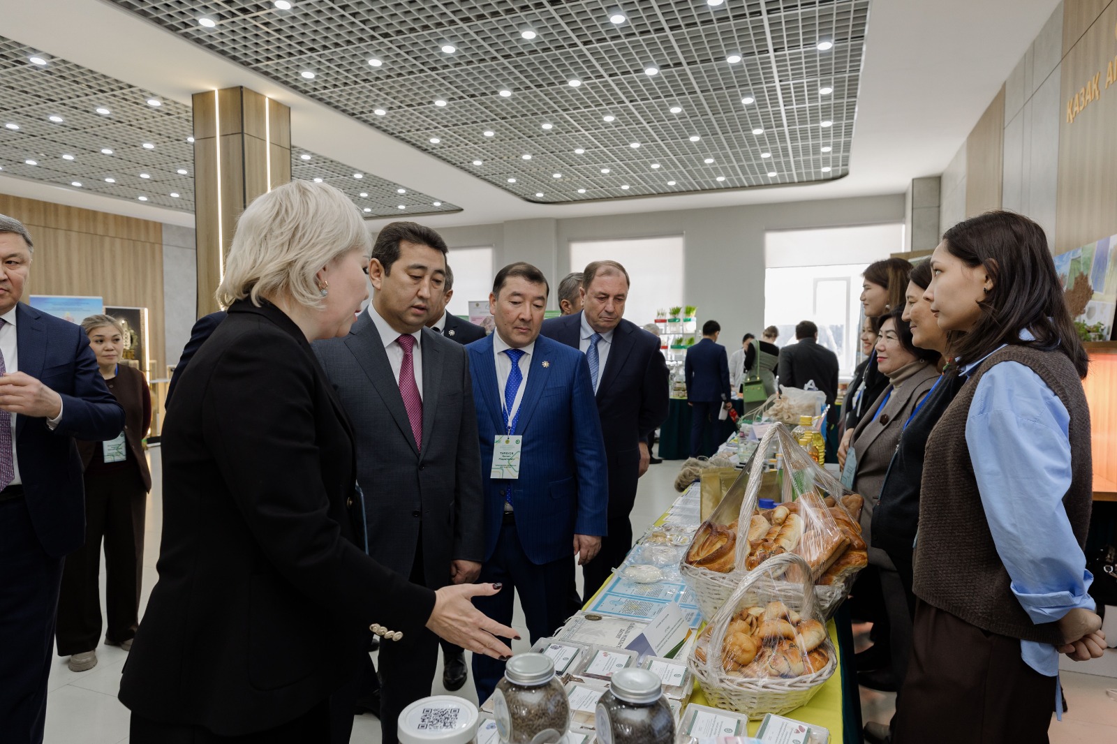 Министру сельского хозяйства презентовали первый в Казахстане агротехнопарк