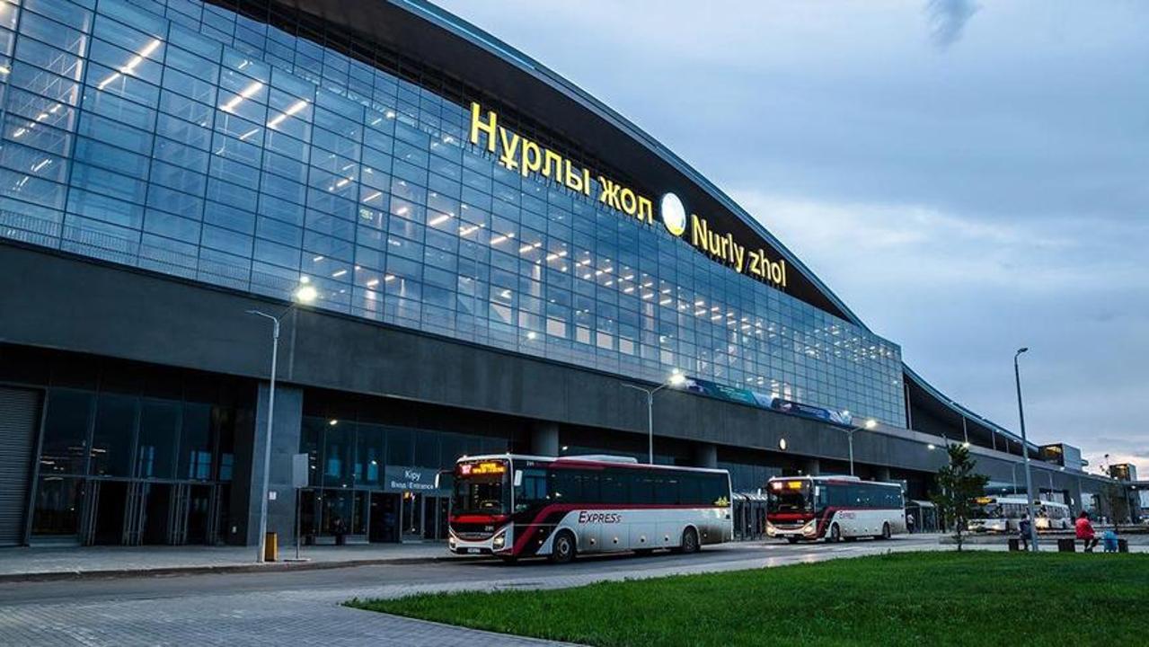 Автобусы временно не будут заезжать на вокзал «Нурлы жол»