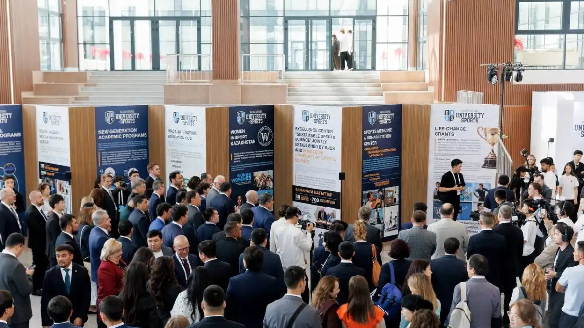 Казахский национальный университет спорта открыли в Астане