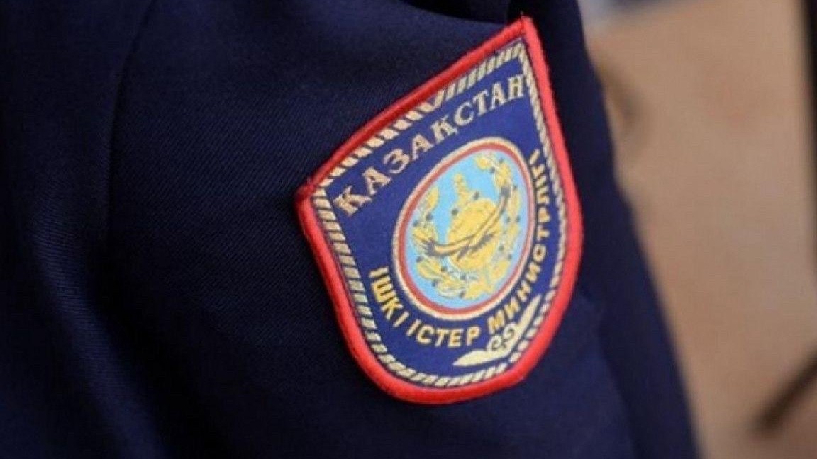 Спросила дорогу и узнала о «проклятии»: мошенники обманули пенсионерку на 15 млн тенге