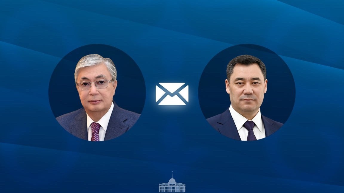 Касым-Жомарт Токаев поздравил Садыра Жапарова с Днем Независимости Кыргызстана